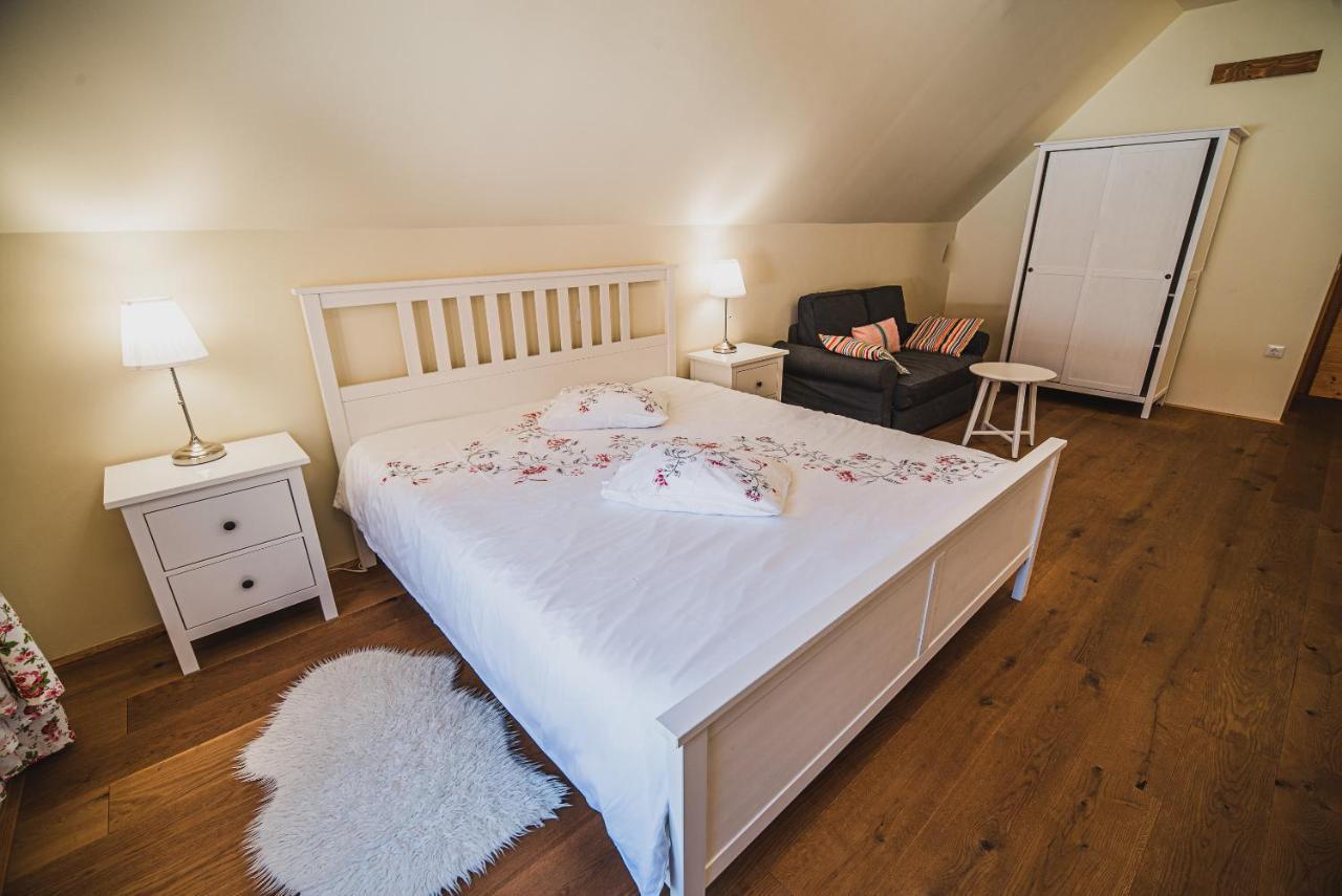 Farm Stay Zurej Šentjur Eksteriør billede
